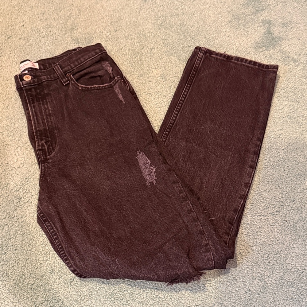 Abercrombie 90’s Straight High Rise Distressed Black Jeans